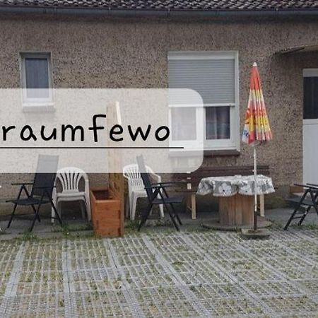 Einraum-Ferienwohnung 46M2 Eisenhuettenstadt-Diehlo Exteriér fotografie